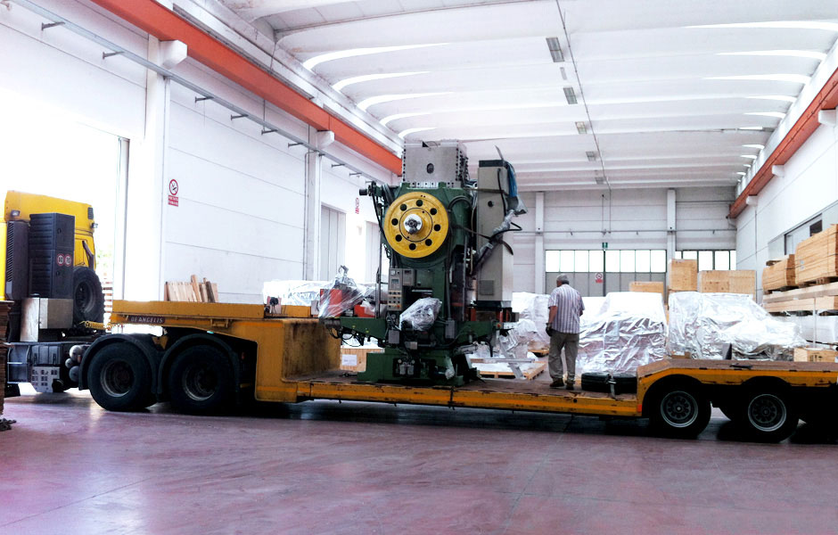 nuovo-polo-produttico-Flay-logistics-Imola